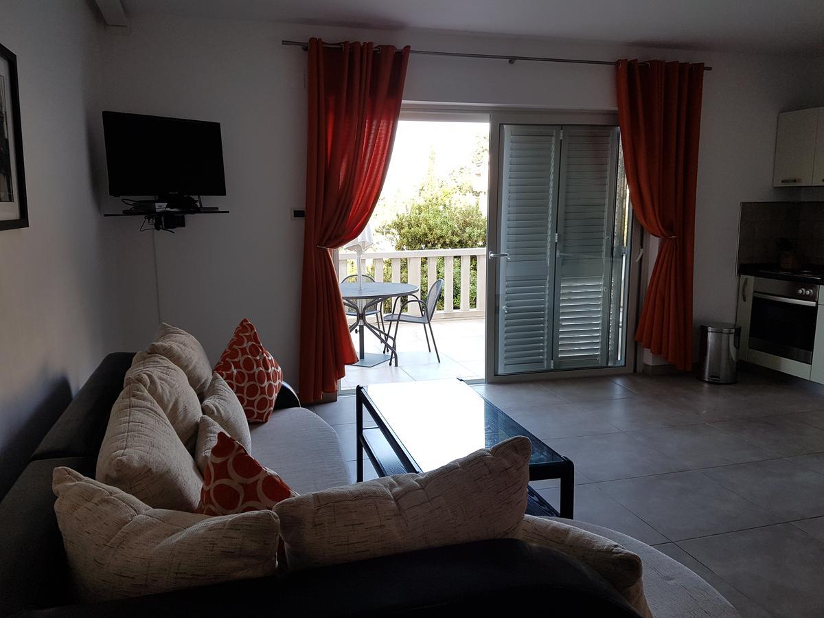 Villa Jade Apartments Front Row Sea View - Walk To Korcula Old Town Medvinjak Exterior photo